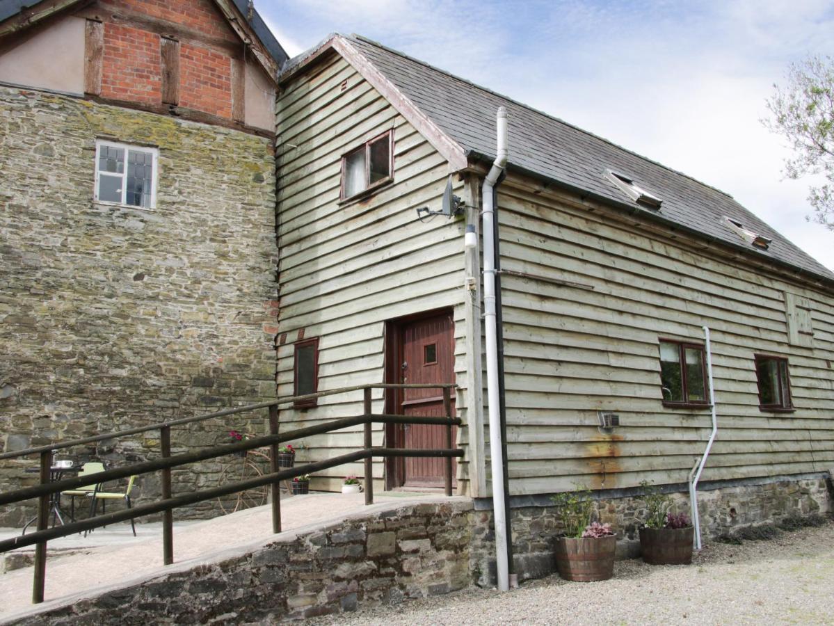 Broughton Stables Villa Montgomery Exterior foto
